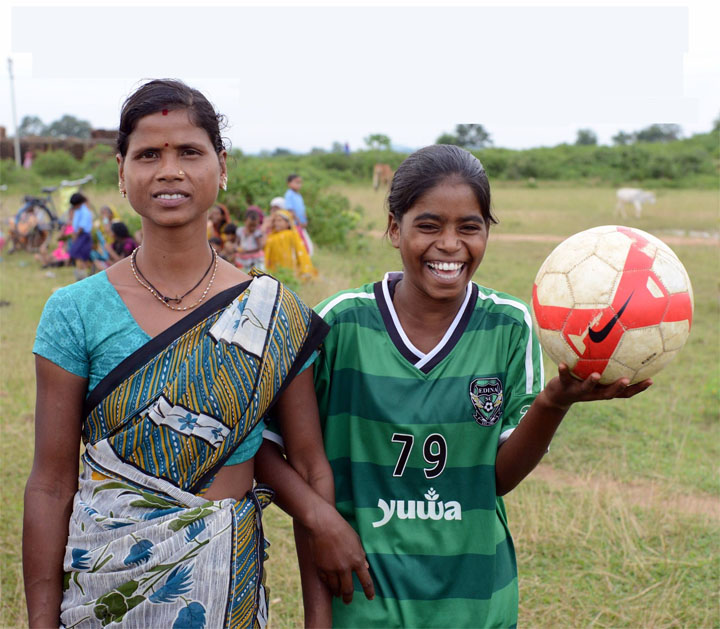 Football changes life of village girl - Vikalp Sangam