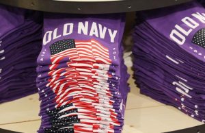 Old Navy purple T shirt wide