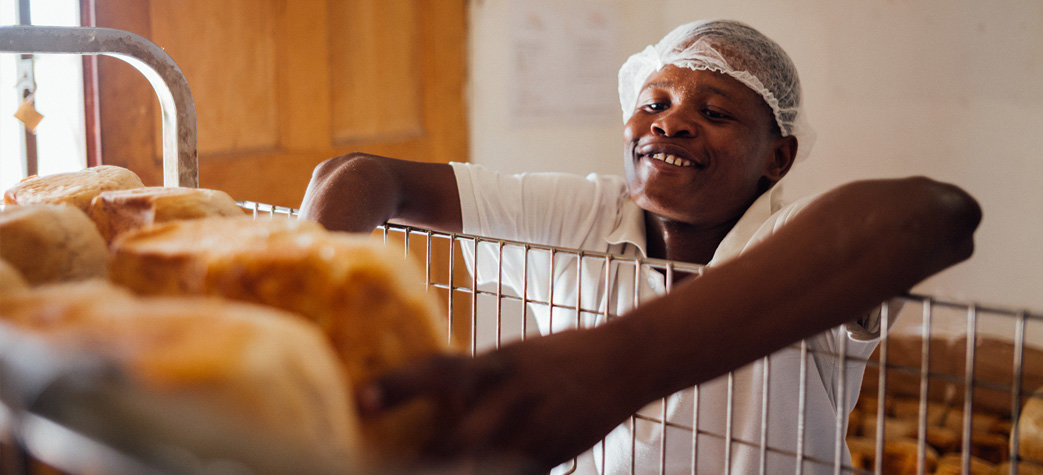 Bread being stacked in Lecha Bakery, Tokafala Programme