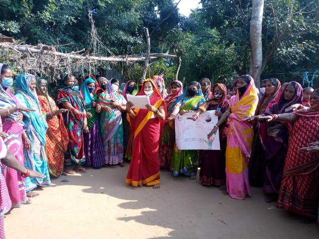 Women farm workers take oath