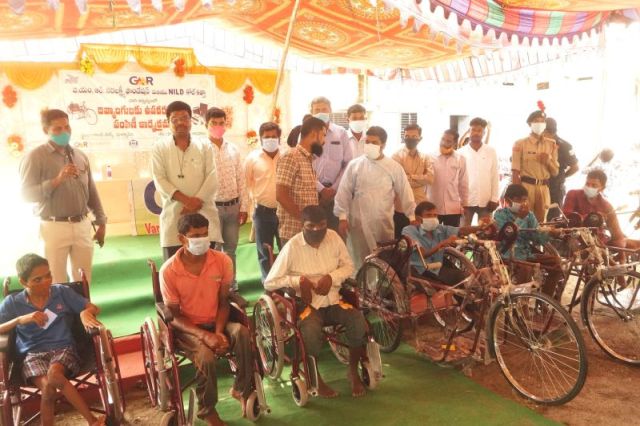 GMRVF distributes aid and appliances to the physically challenged