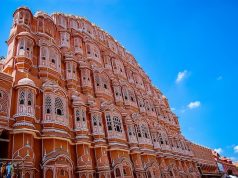 Hawa Mahal - Monuments in India