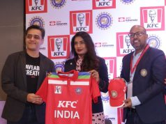 L-R - Moksh Chopra, Mithali Raj, Sumit Jain with jersey for Indian deaf cricket