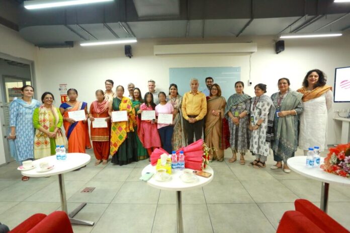 Select CSR: Women inmates of Tihar Jail trained in garment construction CSR: Women inmates of Tihar Jail trained in garment construction