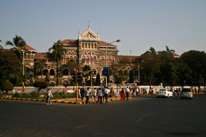 Maharashtra Takes the Largest Share of CSR Funds at 18.3% in FY23: Top CSR Initiatives