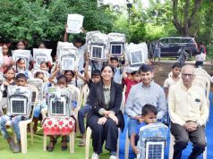 Abhinandan Lodha Yashvi Lodha and students with their Solar Bags along with Forest Authorities Cap