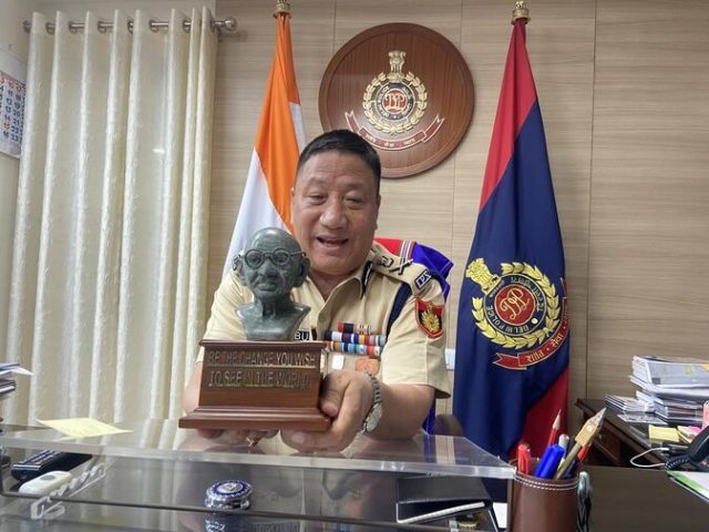 DGP Robin Hibu