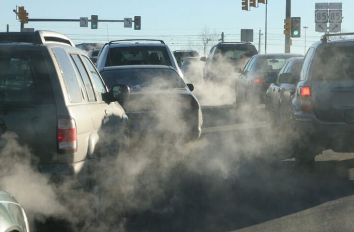 After March 31, No Fuel for Vehicles Older than 15 Years in Delhi’s Petrol Pumps