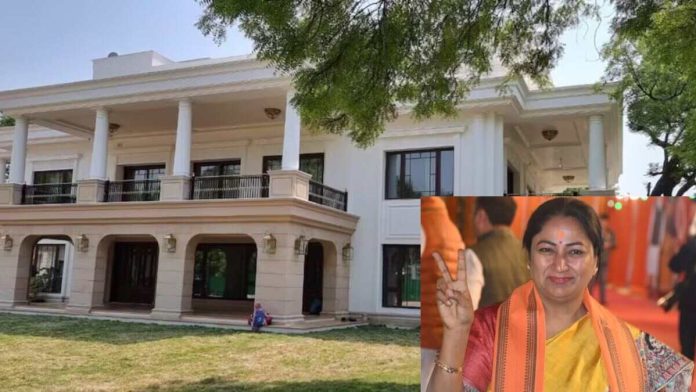 CM-Rekha-Gupta-On-Sheeshmahal