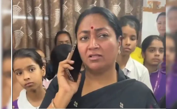 Delhi School Fee Hike Rekha Gupta