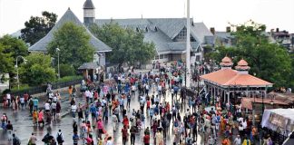Crowds in Shimla Overtourism