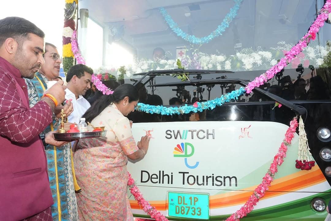 Delhi Unveils Double-Decker Bus Service to Enhance Tourism