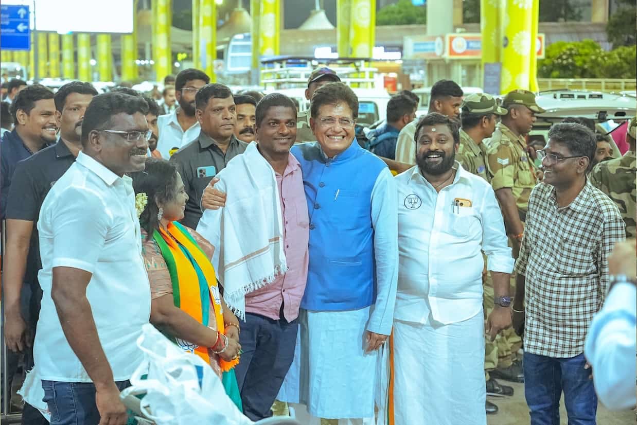 Latest News: Union Minister Piyush Goyal Welcomes Repatriated Fishermen from Iran