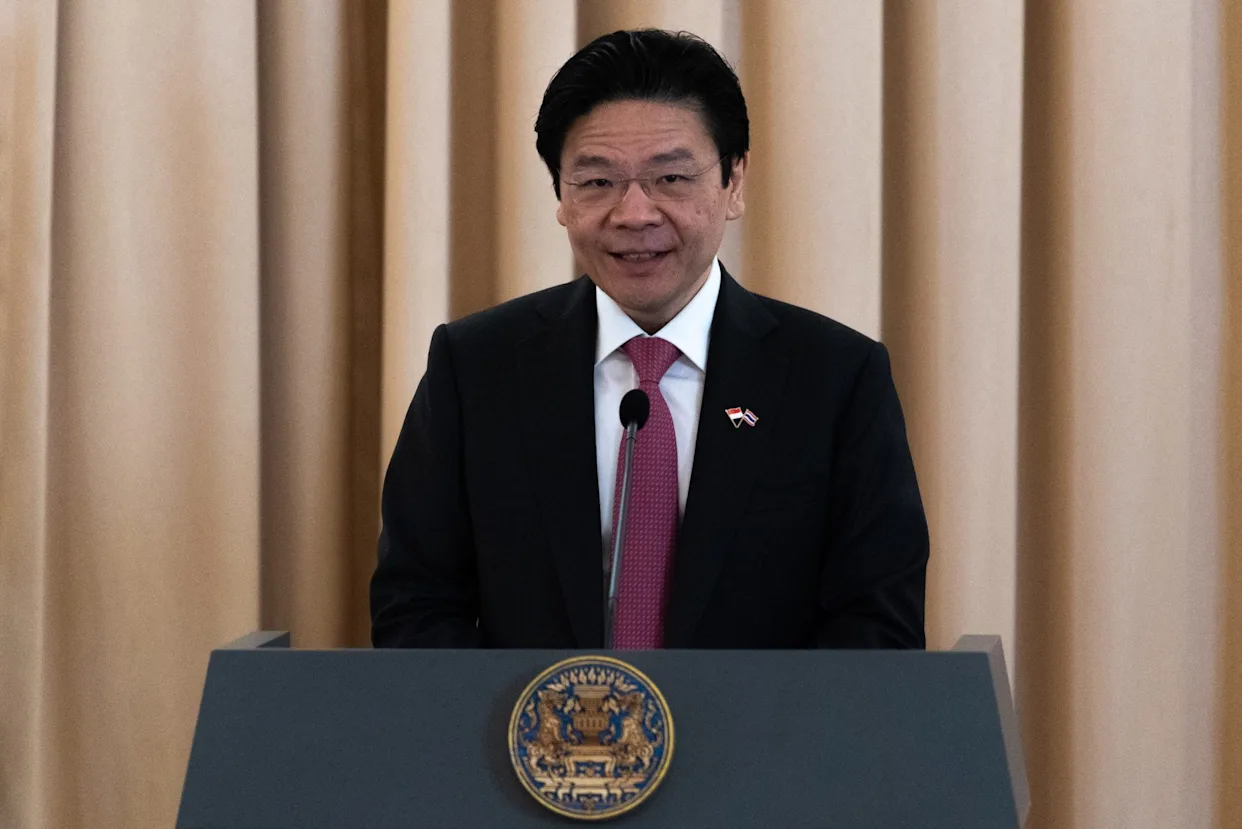 Singapore’s Prime Minister Approaches Unprecedented Pay Scale