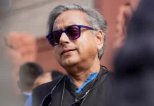 Shashi Tharoor Joins Opposition Criticism of Chief Election Commissioner